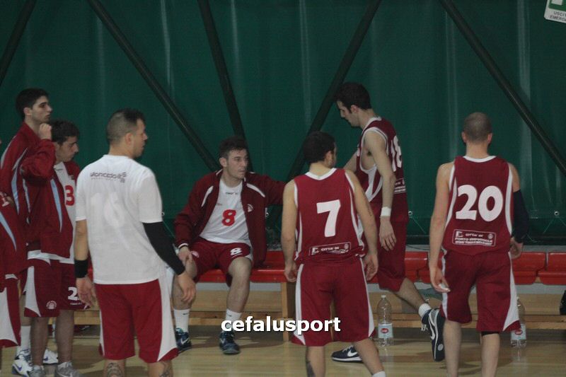 120304 sport 422_tn.jpg